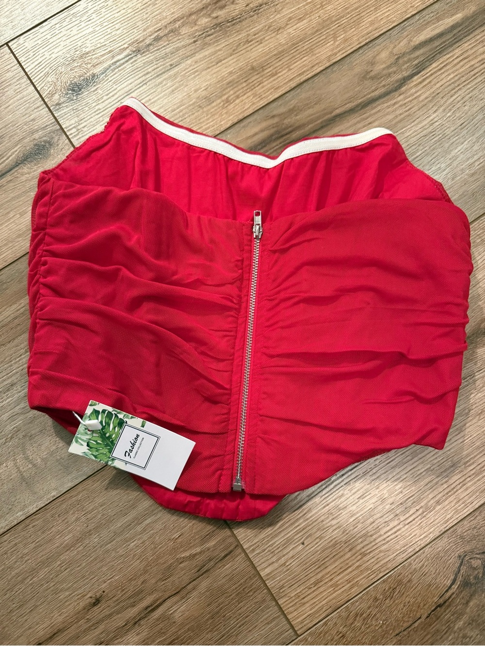 Red Ruched Bandeau Top - Picture 2 of 3